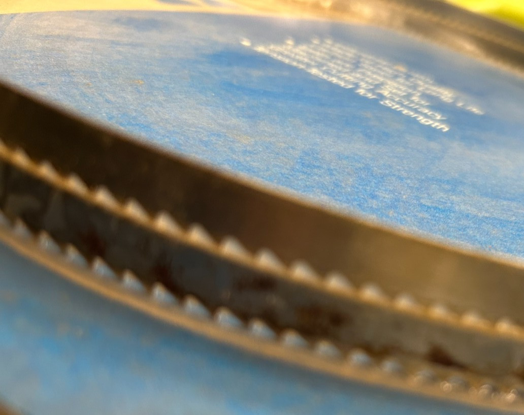 Vintage DELTA BAND SAW BLADE 28-036 Carbon Steel 93.5″ Width 6 TPI Tool Part NOS