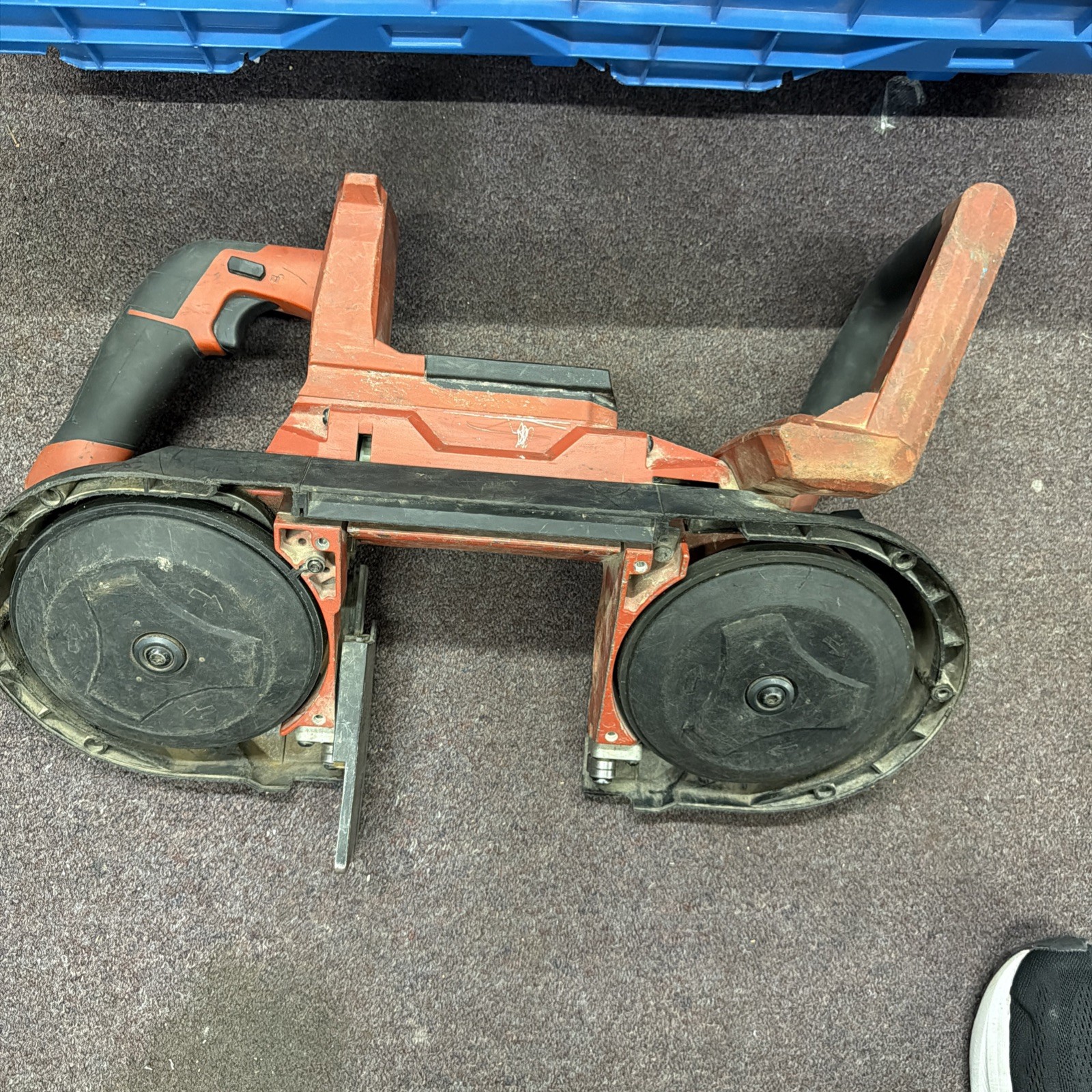 HILTI NURON SB 6S-22 DEEP CUT BAND SAW TOOL ONLY FREE SHIPPING