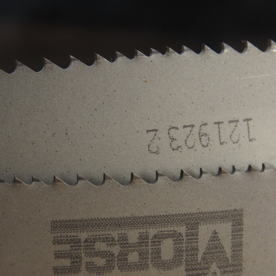 Morse 4255681194 Bi-Metal Bandsaw Blade 9′-11-1/2″ L x 1″ W x 0.035″ Th 6/10 TPI