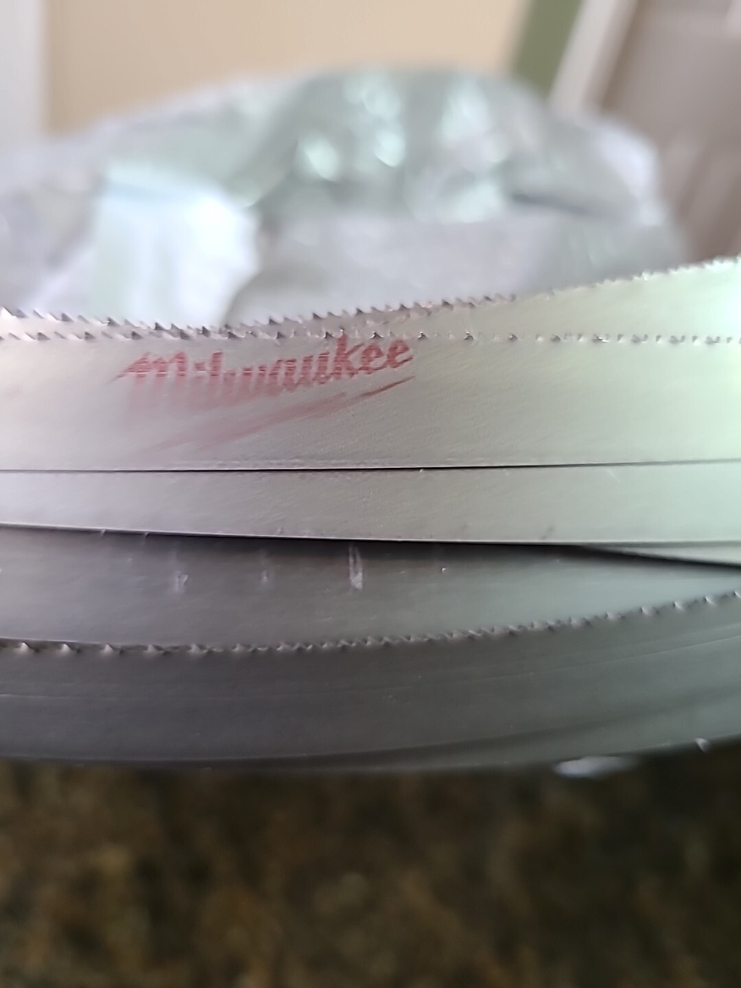Milwaukee 48-39-0521 44-7/8-Inch, 18 Teeth per In. Bi-Metal Band Saw Blade 2PK