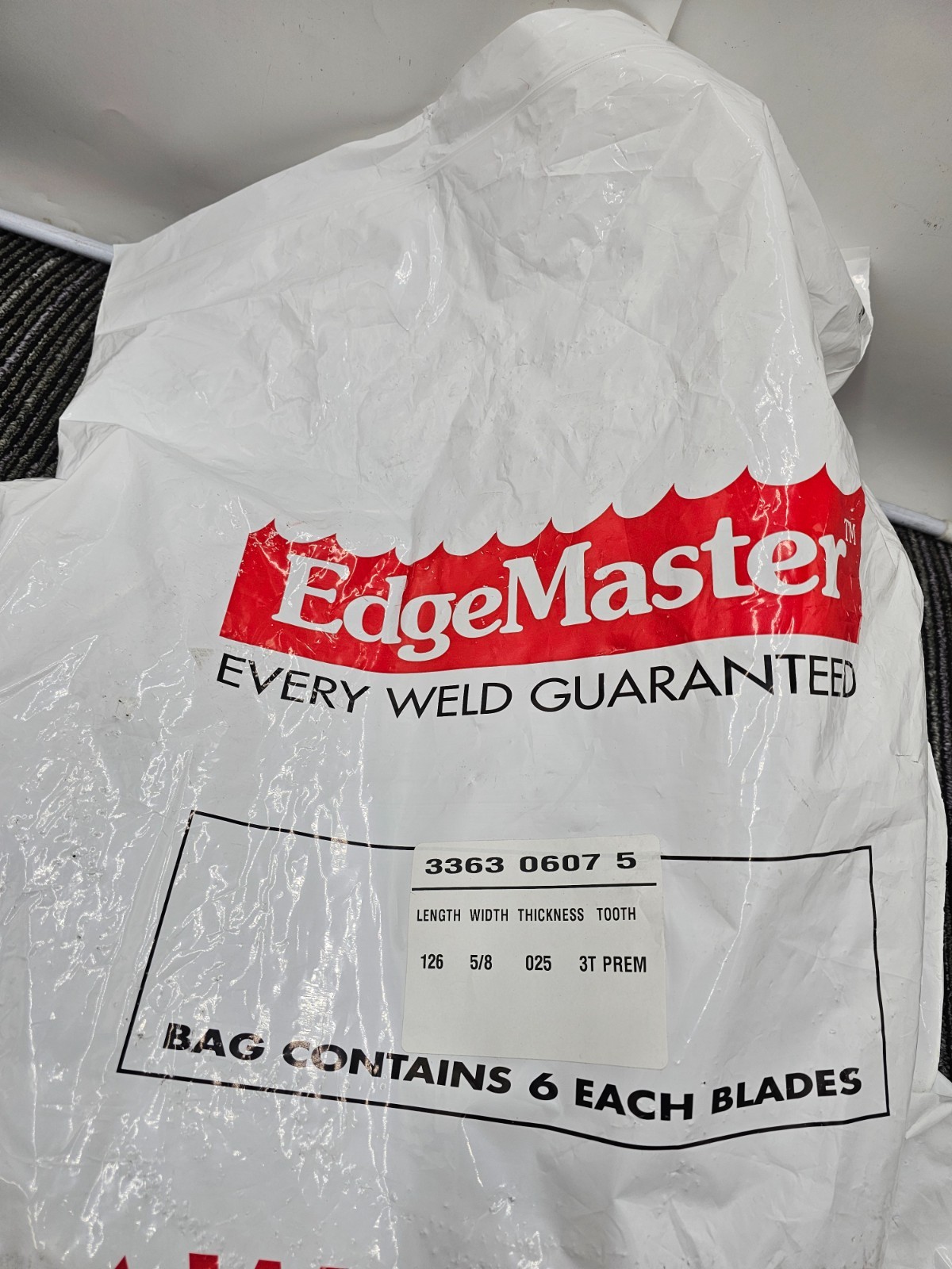 (QTY 6) Edge Master 336306075 126″ L x 5/8″ W x 025 thick 3T Bandsaw Blades