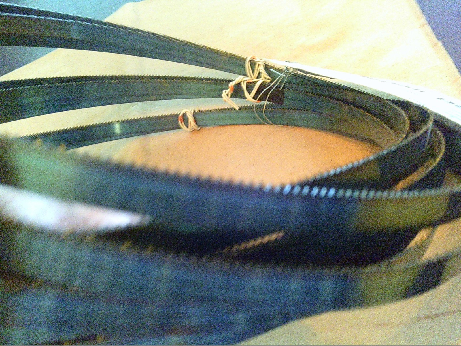 THREE !! 80″ x 3/8″ x .025 x 10 TPI Carbon Bandsaw Blades