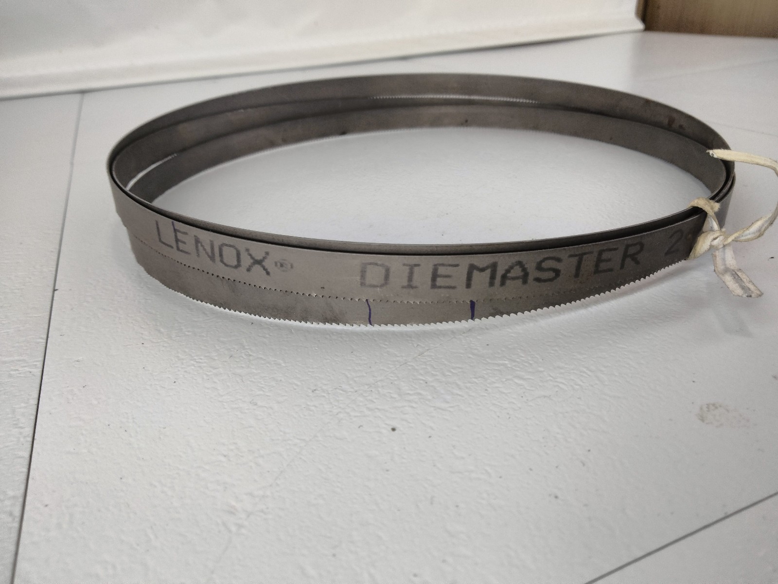 Lenox Bimetal Bandsaw Blade 80″ Diemaster 2 Blade 14-18 TPI 1/2 Wide
