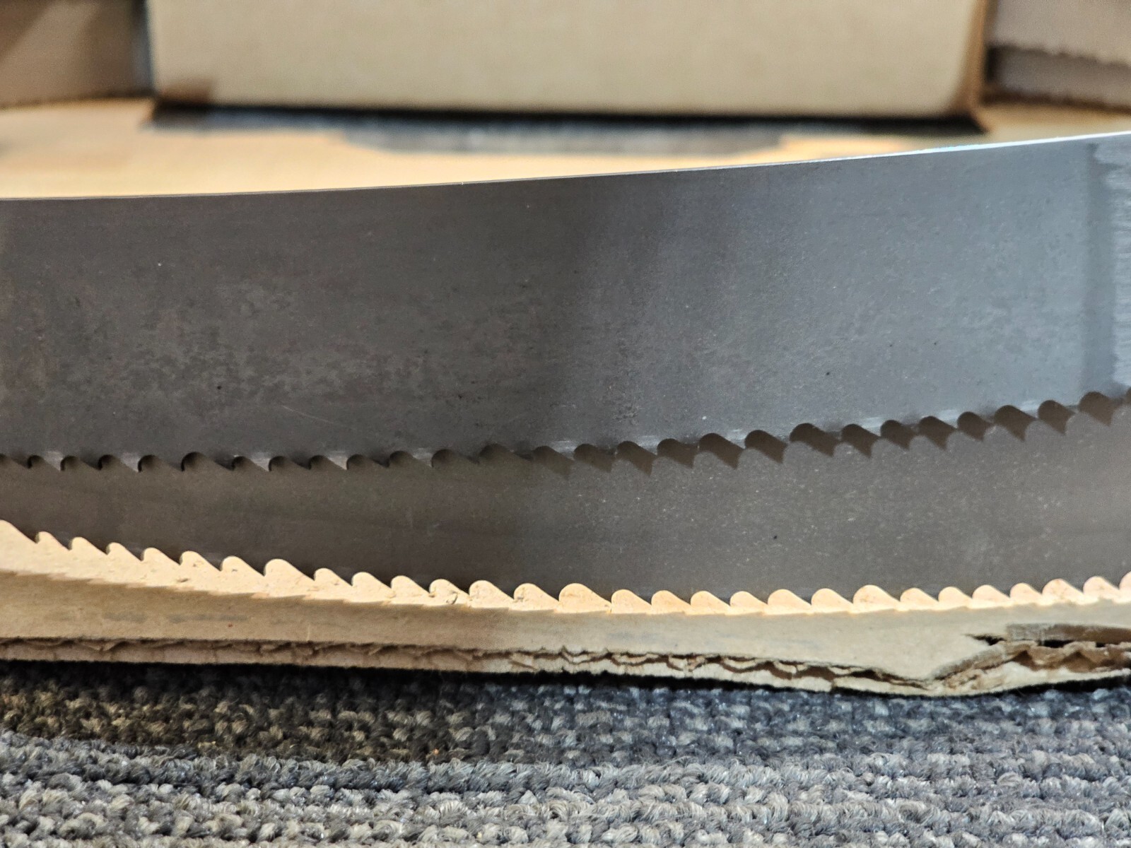 Lenox Bandsaw Classic Welded Band Blade 39583CLB144545 14ft 11″ x 1 1/4 x .042″