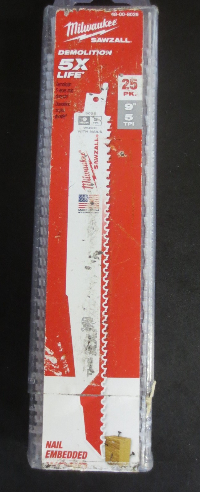 Milwaukee 9 In. 5/8 TPI White Bi-Metal Reciprocating Saw Blade 25Ct – 48-00-8026