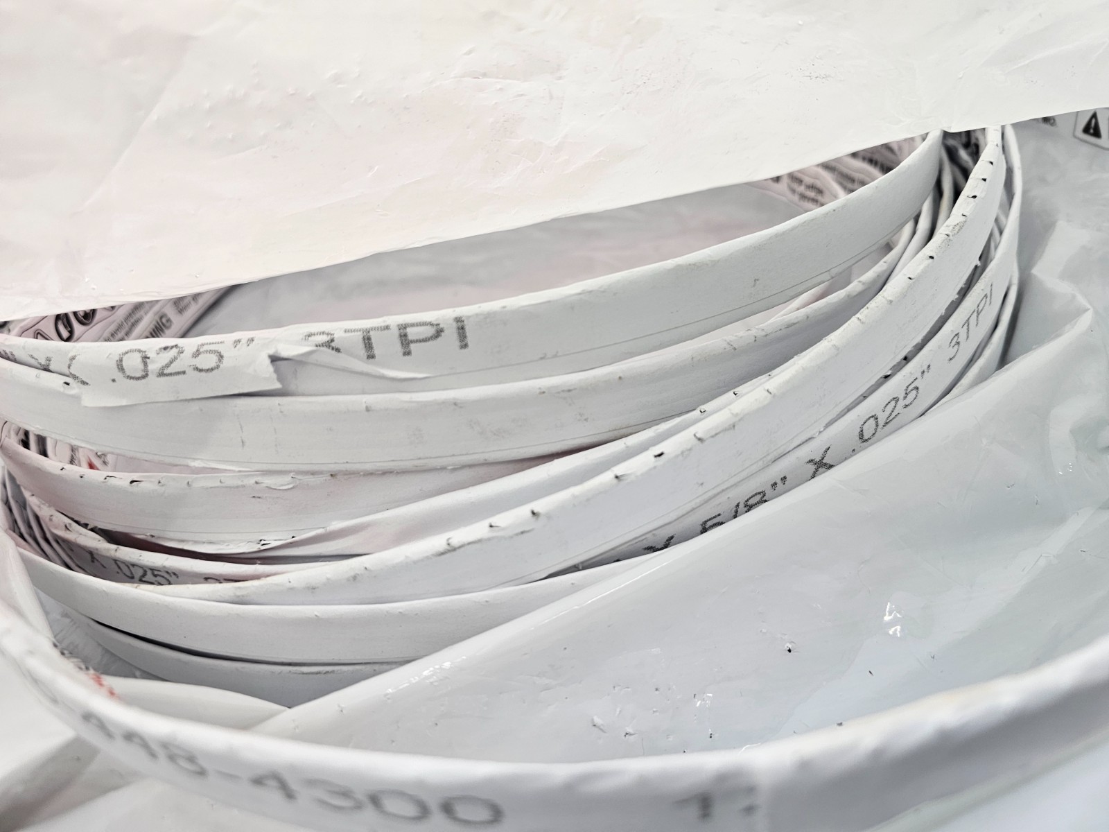 (QTY 6) Edge Master 336306075 126″ L x 5/8″ W x 025 thick 3T Bandsaw Blades