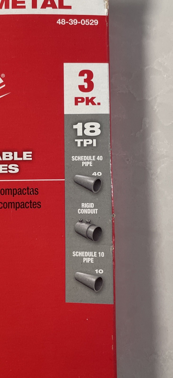 Milwaukee – Portable Band Saw Blades (48-39-0529) & Milwaukee Storage Container