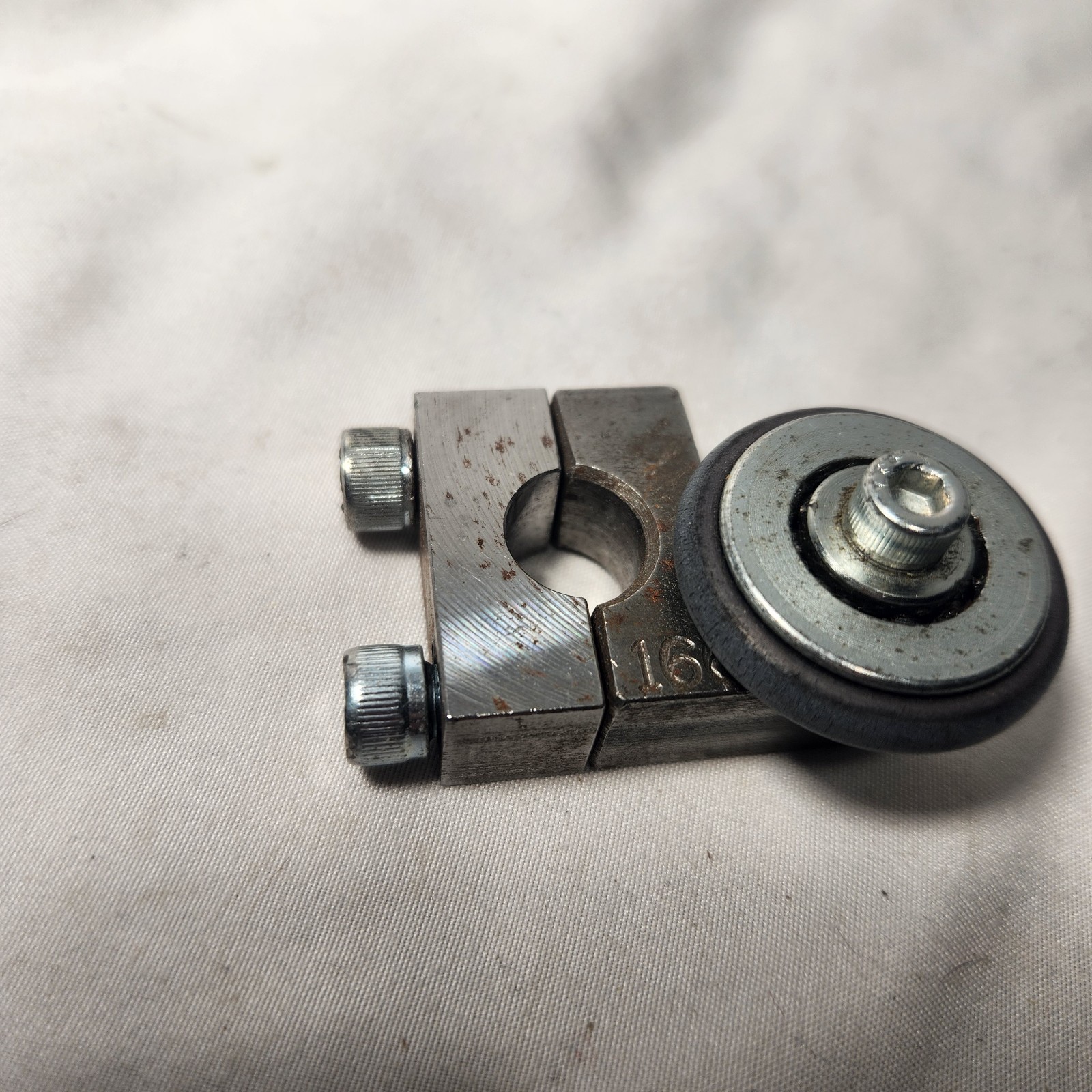 Bandsaw Blade Guide 16606 Wood Band Saw Ball Bearing Blade Guide For Bandsaw