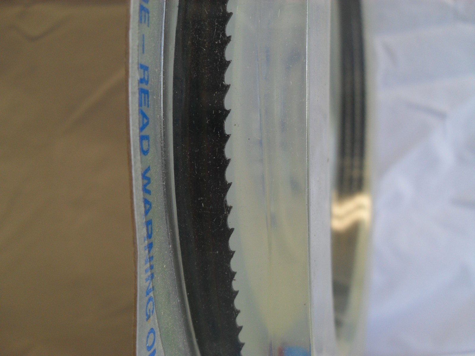Lenox 09890 Bandsaw Blade 1/4″x93-1/2″ 6TPI